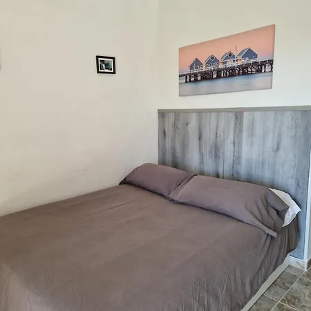 Iris Apartment